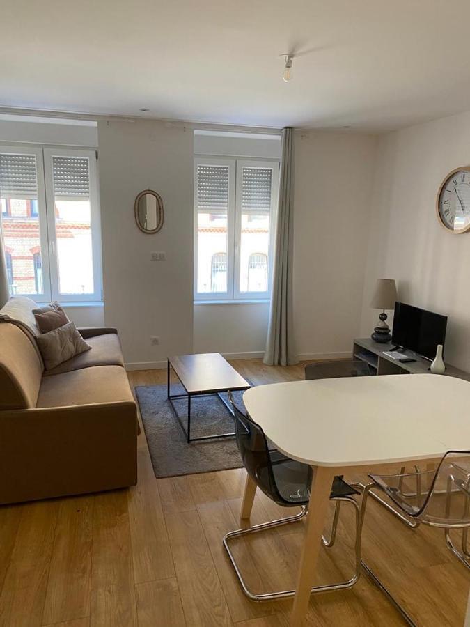 Les Appartements De La Gare Кольмар Экстерьер фото